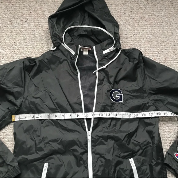 Retro Champion Track jacket Windbreaker Waterproof
Embroidered Georgetown - Picture 2 of 7